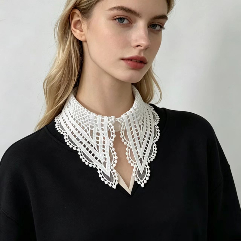 Embroidery Origin - Colletto Finto Bianco da Donna con