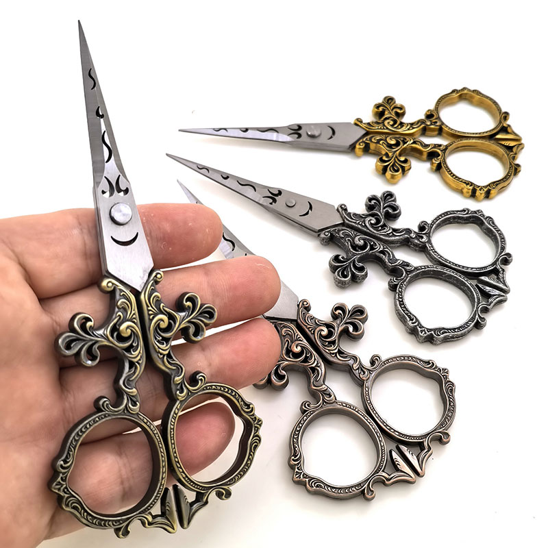 Embroidery Scissors Small - Forbici intagliate in stile vittoriano europeo,