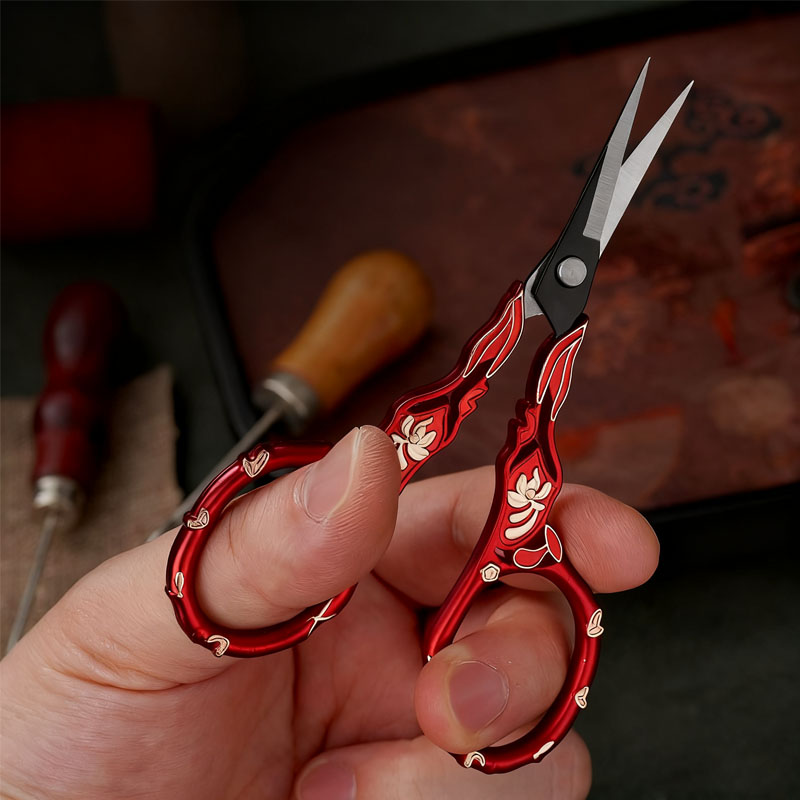 Forbici da sarto per il ricamo - Embroidery Scissors Small recensione e prezzo