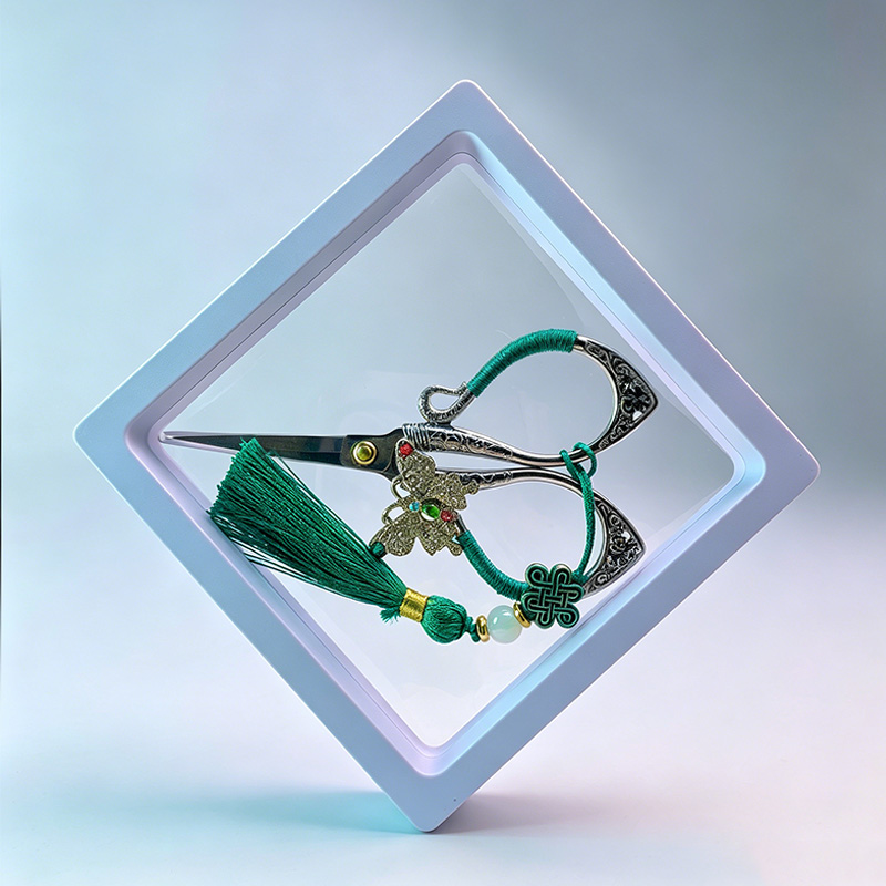 Forbici Vintage con Ricamo a F - Embroidery Scissors Small recensione e prezzo