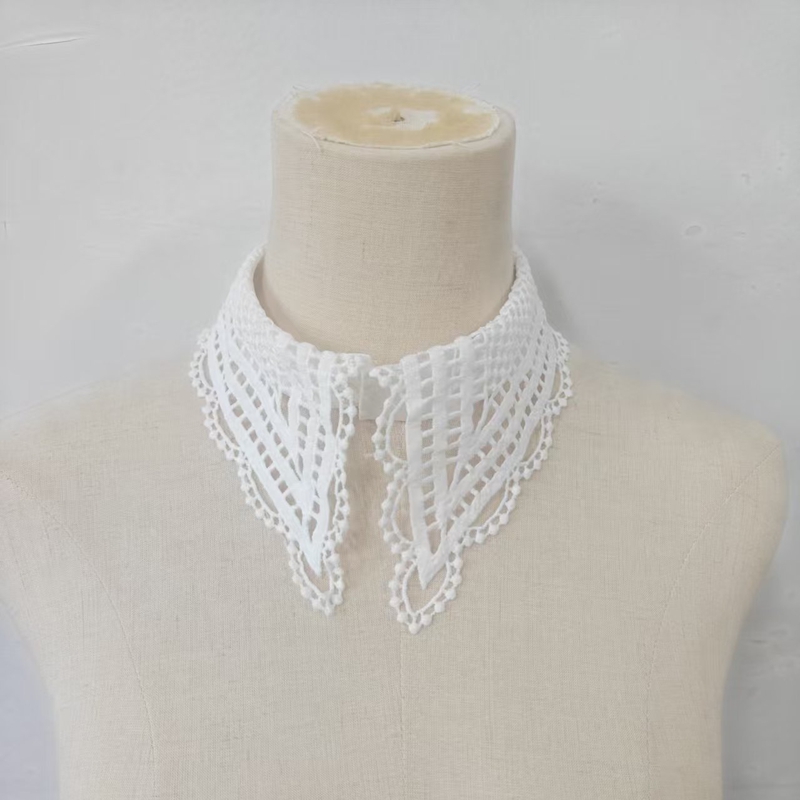 Colletto Finto Bianco da Donna - Embroidery Origin recensione e prezzo