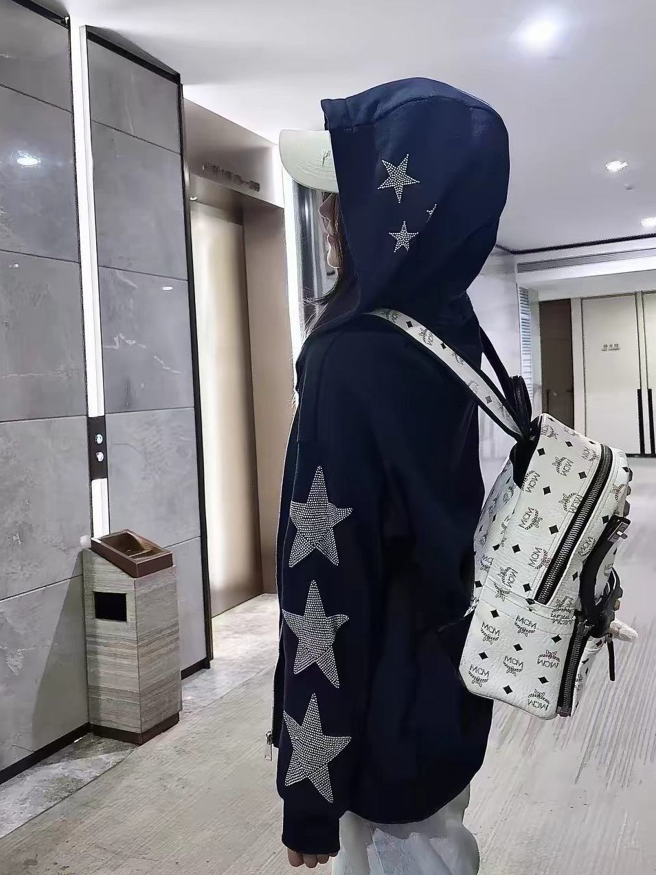 Felpa con Cappuccio Vintage Co - Embroidery Zip Up Hoodie recensione e prezzo
