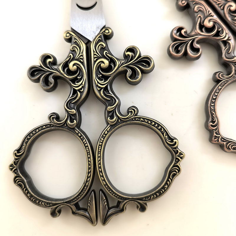 Forbici intagliate in stile vi - Embroidery Scissors Small recensione e prezzo